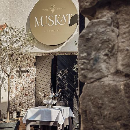 Garni Hotel DUM Belgrado Buitenkant foto