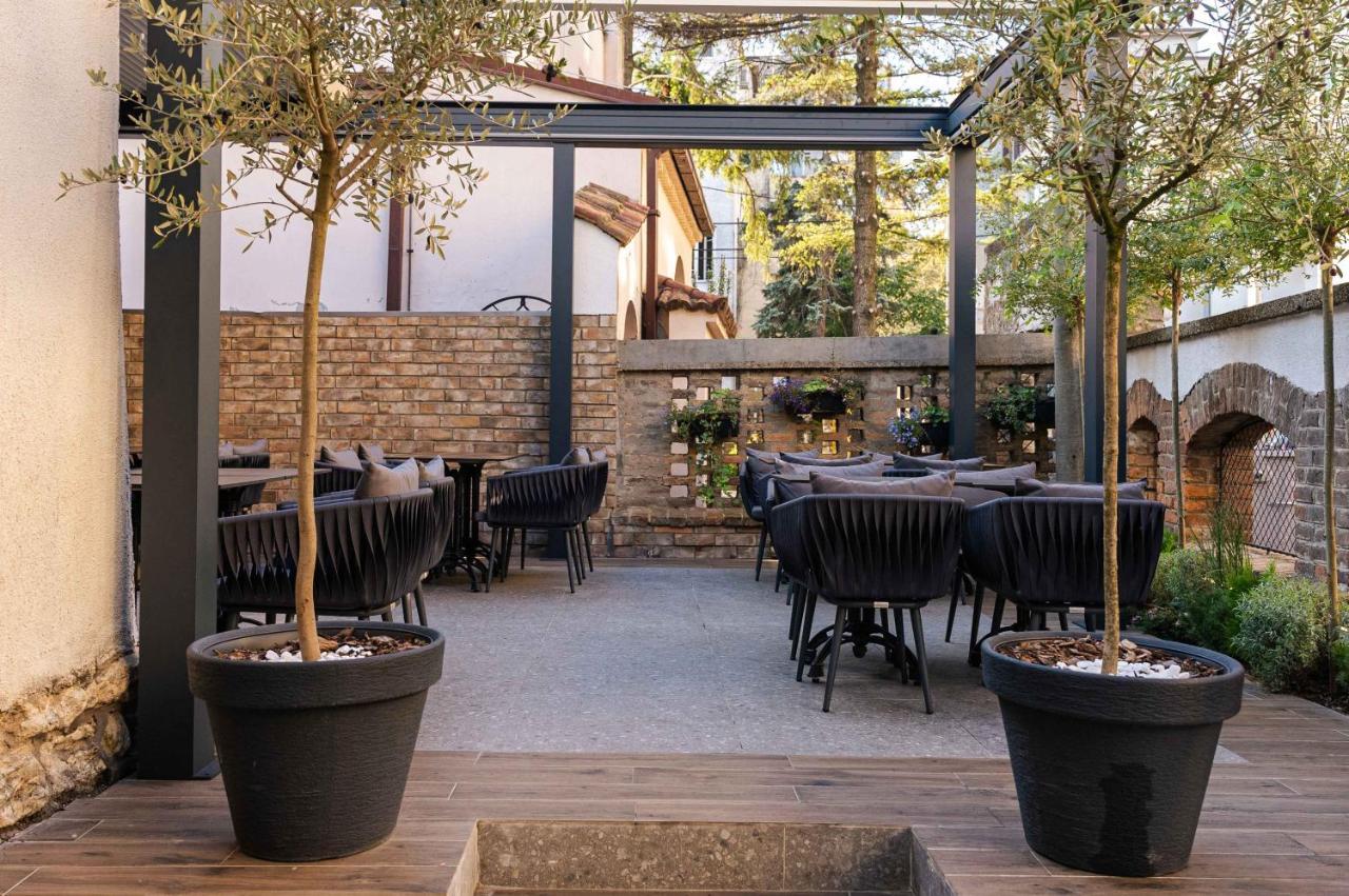 Garni Hotel DUM Belgrado Buitenkant foto